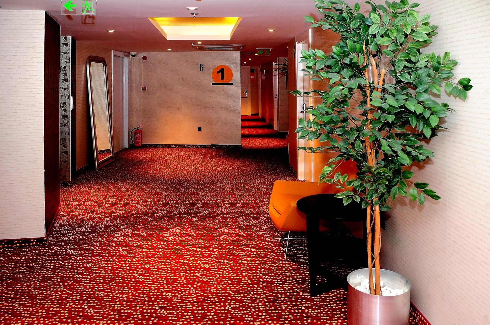 Tempo Hotel Caglayan Istanbul Exterior foto