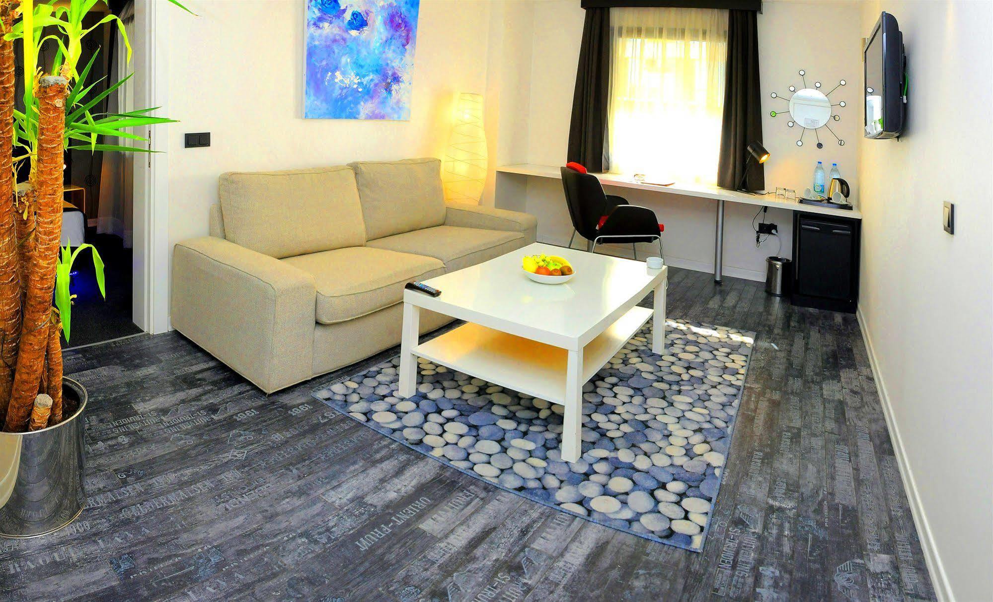 Tempo Hotel Caglayan Istanbul Exterior foto